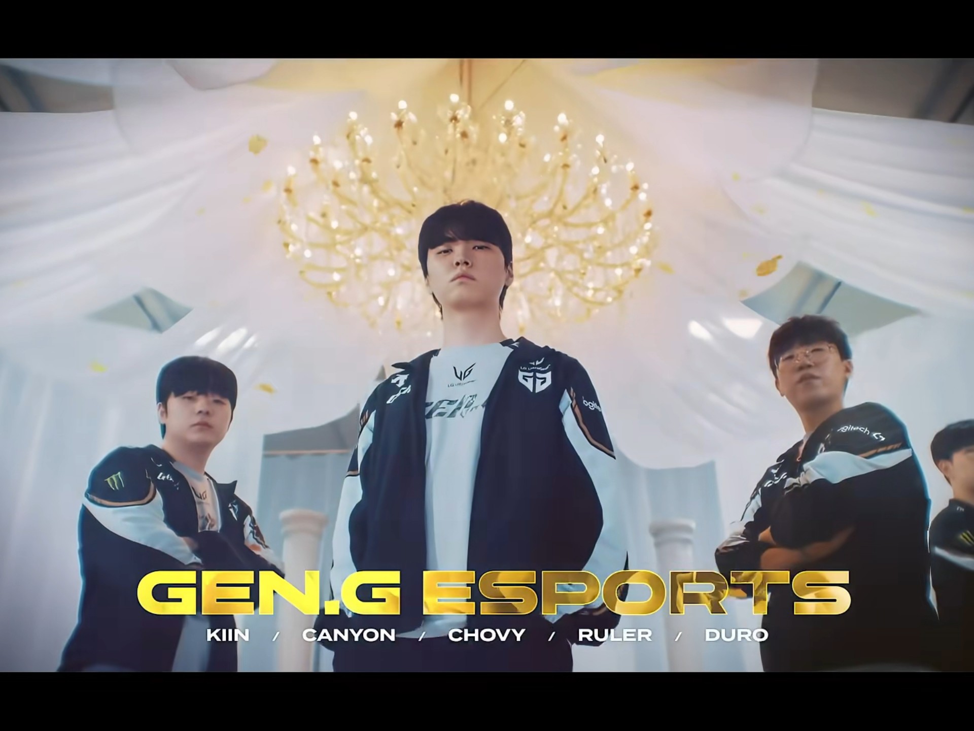 T1碾压HLE,Chovy关键团战开团秒人峡谷大战2025世界赛,锁定晋级资格的简单介绍 T1碾压HLE,Chovy关键团战开团秒人峡谷大战2025世界赛,锁定晋级资格的简单介绍