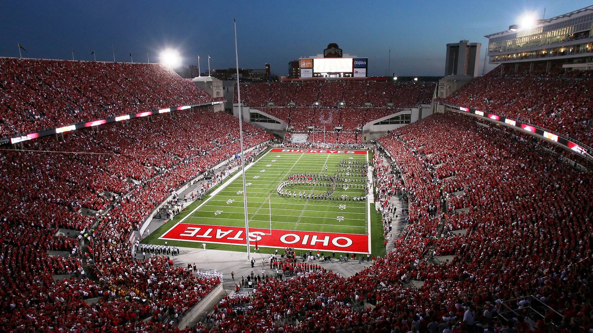 东契奇独舞上海滩，一场跨越现实的篮球幻想