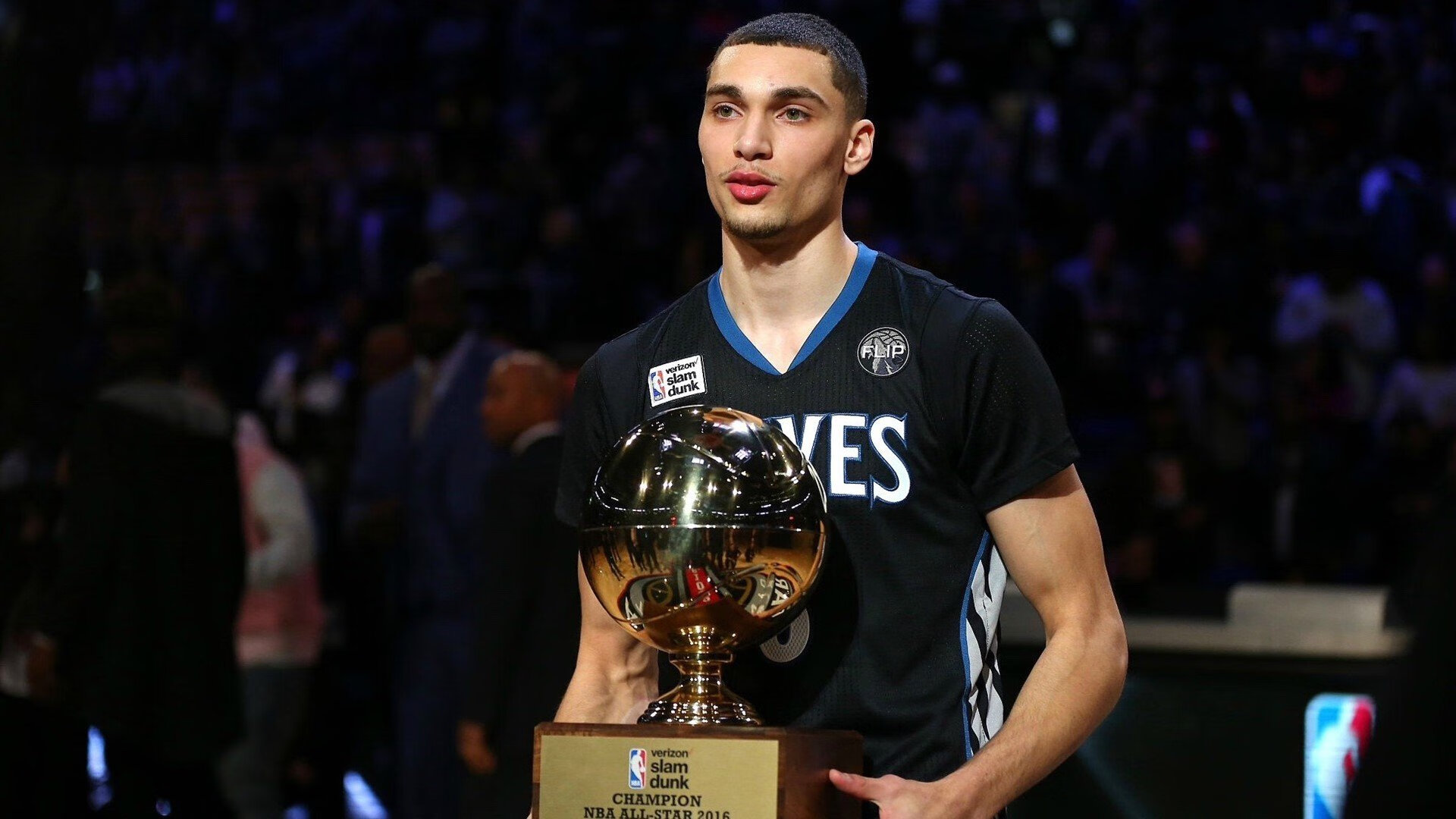 从山西到费城，一场跨越时空的篮球压制想象